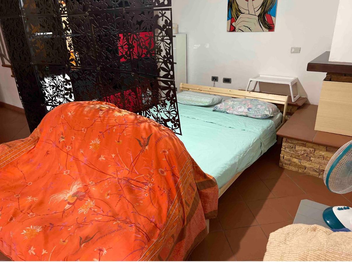 Taverna Indipendente Zona Ospedale เปสการา ภายนอก รูปภาพ